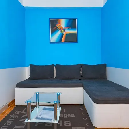 Neptun דירה