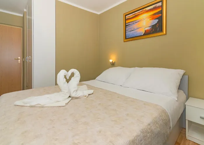 Apartamento Neptun Pirovac