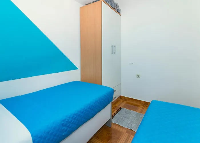 Neptun Apartamento *