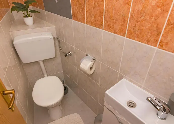 Neptun Apartamento *