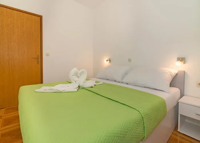 Neptun Apartamento Pirovac